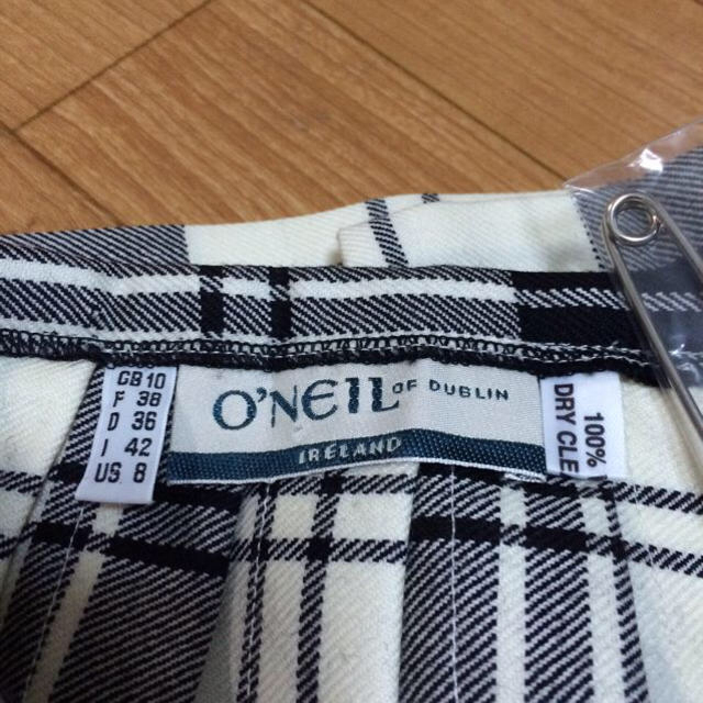 UNITED ARROWS(ユナイテッドアローズ)のO'NEIL OF DUBLINスカート レディースのスカート(ひざ丈スカート)の商品写真