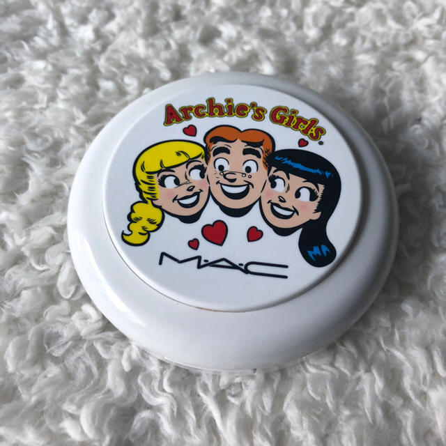 MAC(マック)のMAC Archie's Girls パールマットフェイスパウダー コスメ/美容のベースメイク/化粧品(フェイスパウダー)の商品写真