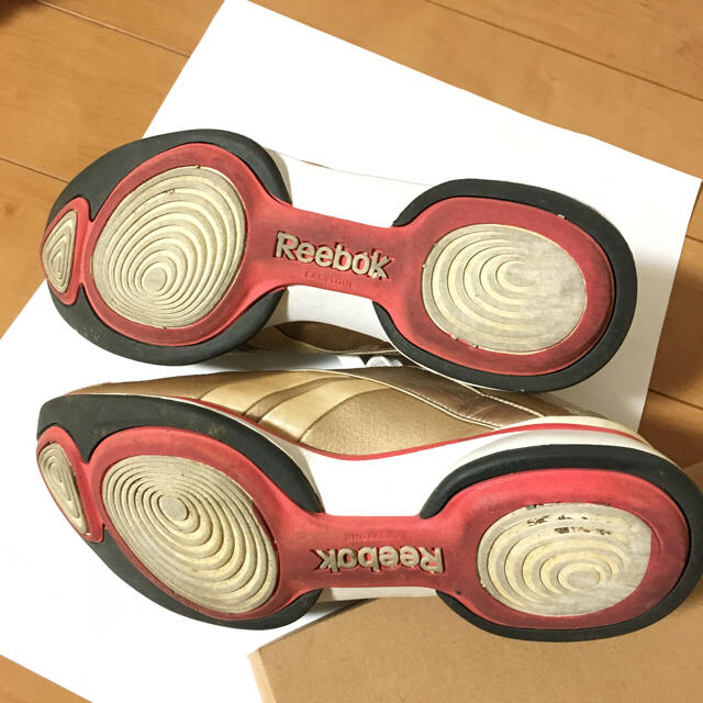 Reebok(リーボック)のReebok イージートーン レディースの靴/シューズ(スニーカー)の商品写真