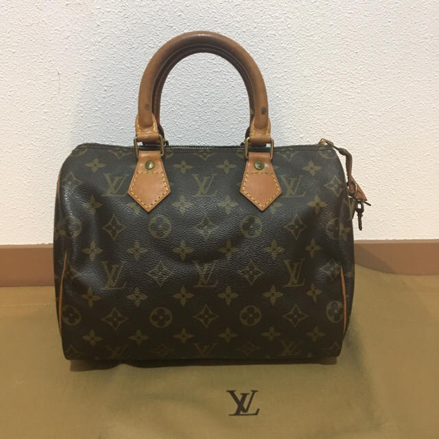 LOUIS VUITTON(ルイヴィトン)のルイヴィトン モノグラム スピーディ25 ハンドバッグ レディースのバッグ(ハンドバッグ)の商品写真