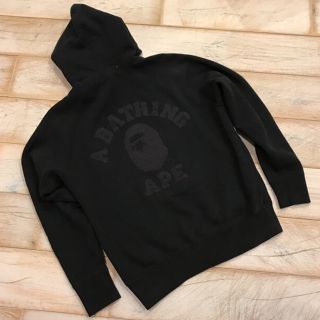 アベイシングエイプ(A BATHING APE)のA BATHING APE 青山限定 チェーンステッチ ロゴ ZIPUPパーカー(パーカー)