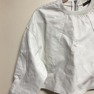 ザラ(ZARA)のzara トップス(カットソー(長袖/七分))