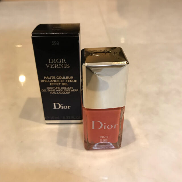 Dior(ディオール)の♡ Dior ヴェルニ PINK599 ♡ コスメ/美容のネイル(マニキュア)の商品写真