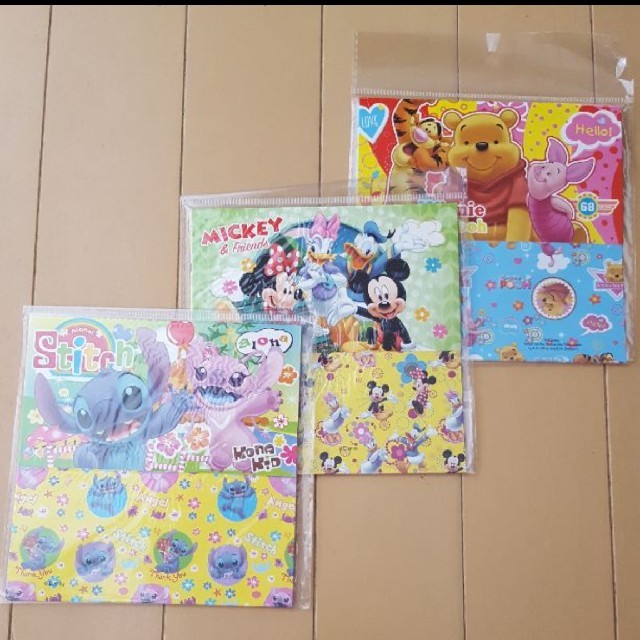 Disney 新品 ディズニー 折り紙３個セット スティッチ プーさん ミッキーミニーの通販 By Lala S Shop ディズニーならラクマ