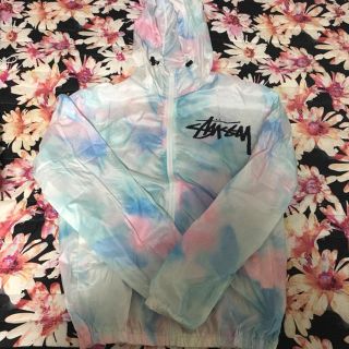 ステューシー(STUSSY)の【新品】ステューシー ウィンドブレーカー L(ナイロンジャケット)