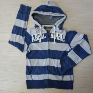 アバクロンビーアンドフィッチ(Abercrombie&Fitch)のまたまた値下げしました❗アバクロパーカー♪(その他)