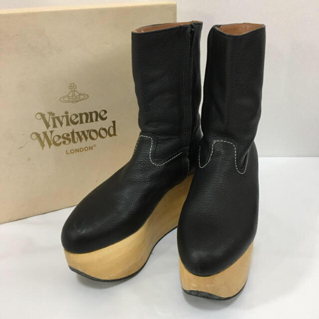 Vivienne Westwood(ヴィヴィアンウエストウッド)の貴重 Vivienne Westwood ♡ロッキンホース♡ブーツ♡ヴィヴィアン レディースの靴/シューズ(ブーツ)の商品写真