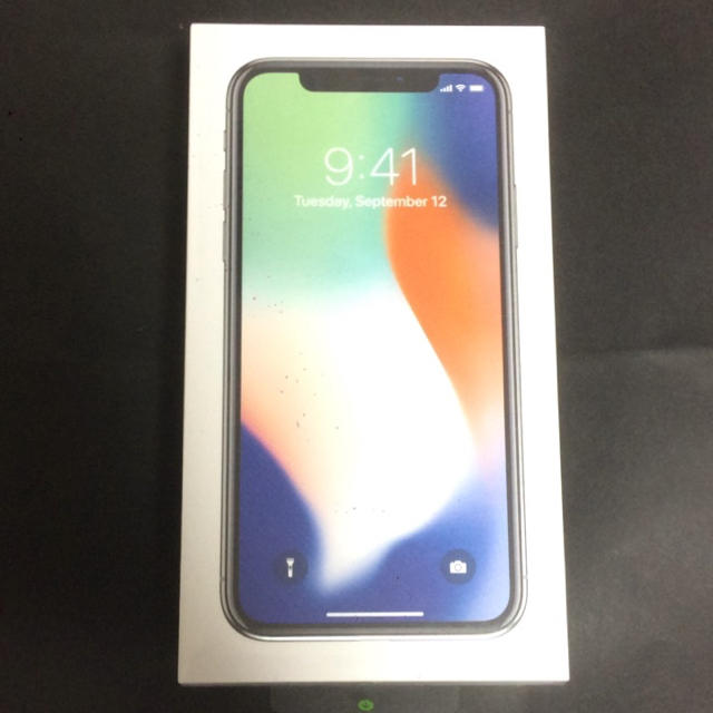 新品　未開封　iPhone x シルバー 256GB