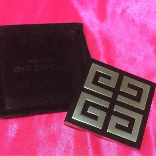 ジバンシィ(GIVENCHY)のGivenchy ポーチミラー(ミラー)