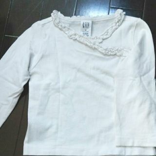 ベビーギャップ(babyGAP)のギャップ☆babyGAP☆白長袖ロンT☆18〜24m☆7080(Ｔシャツ)