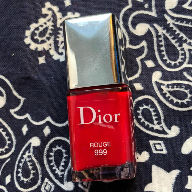 Dior(ディオール)のディオールヴェルニ ROUGE999 コスメ/美容のネイル(マニキュア)の商品写真