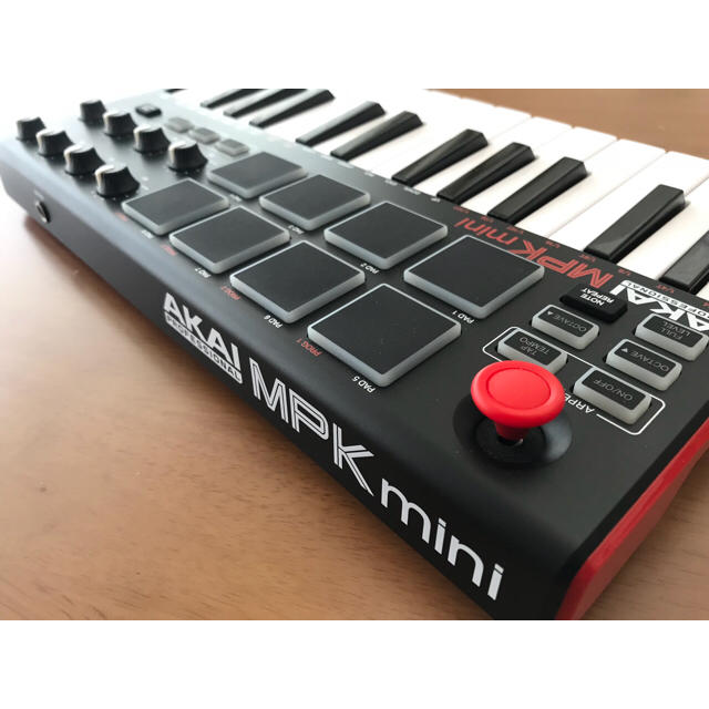 AKAI MPK mini MK2 MIDIキーボードコントローラー 楽器のDTM/DAW(MIDIコントローラー)の商品写真