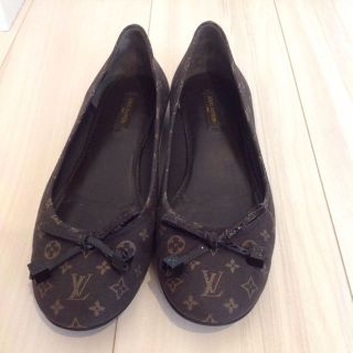 ルイヴィトン(LOUIS VUITTON)のLOUISVUITTON フラットシューズ ブラウン 値下げしました(その他)