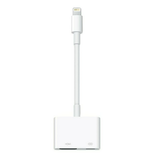 Apple(アップル)の専用　Lightning - Digital AVアダプタ スマホ/家電/カメラのテレビ/映像機器(映像用ケーブル)の商品写真