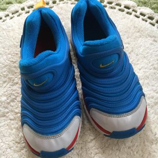 ナイキ(NIKE)のダイナモフリー(スニーカー)