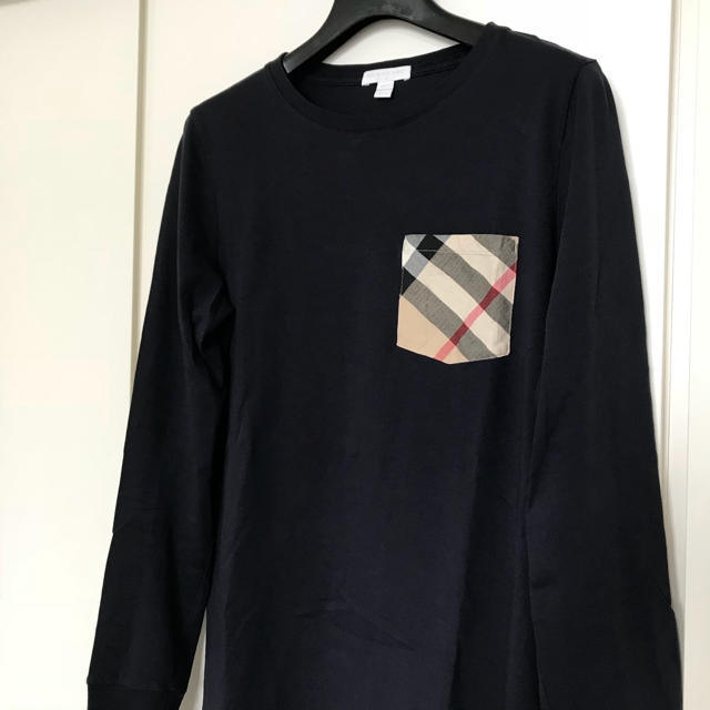 BURBERRY(バーバリー)のBurberry Children ネイビー チェックTシャツ 美品 紺ベージュ レディースのトップス(Tシャツ(長袖/七分))の商品写真