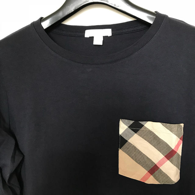 BURBERRY(バーバリー)のBurberry Children ネイビー チェックTシャツ 美品 紺ベージュ レディースのトップス(Tシャツ(長袖/七分))の商品写真