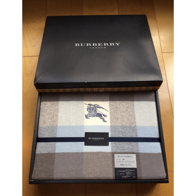 BURBERRY(バーバリー)のバーバリー 新品未使用 コットンシーツ インテリア/住まい/日用品の寝具(シーツ/カバー)の商品写真