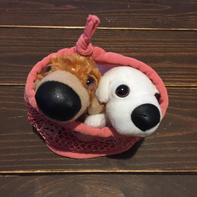 マクドナルドハッピーセットTHE DOGぬいぐるみ人形犬２個セットバッグ付き | フリマアプリ ラクマ