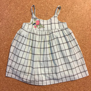 ベビーギャップ(babyGAP)のbaby GAP 鳥刺繍ワンピース 80(ワンピース)