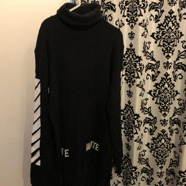 off-white スウェット 最終値下げ