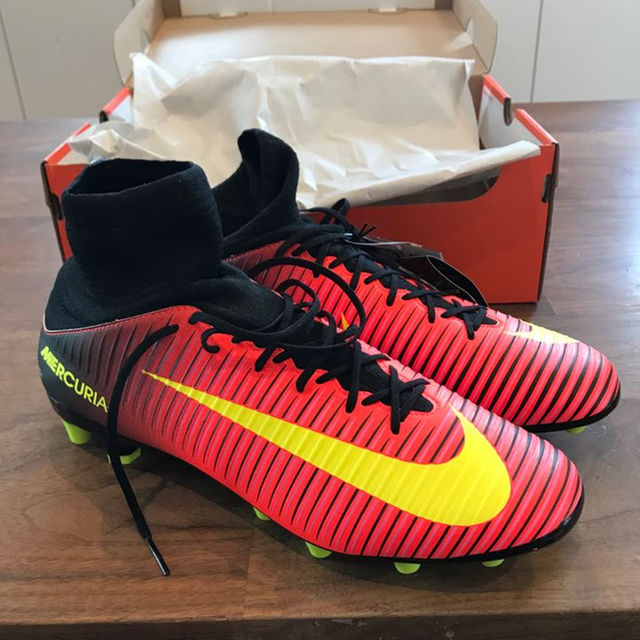 NIKE(ナイキ)の値下げ ナイキ スパイク 28センチ サッカー MERCURIAL メンズの靴/シューズ(その他)の商品写真