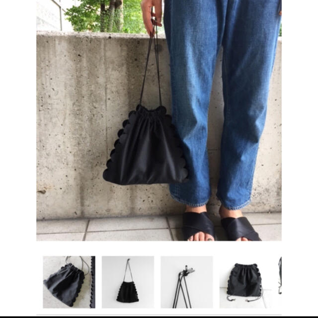 ZARA(ザラ)の美品♡ スカラップスウェード巾着バッグ レディースのバッグ(ハンドバッグ)の商品写真