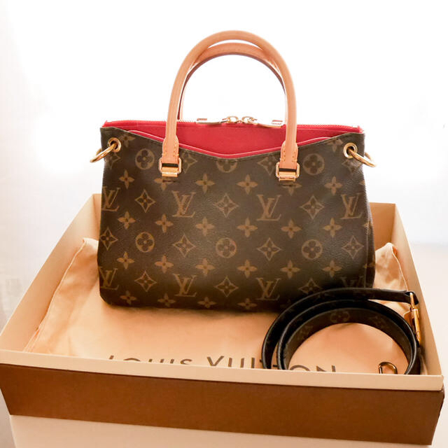 ルイ・ヴィトン LOUIS VUITTON パラスBB ハンドバッグ