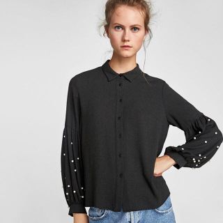 ザラ(ZARA)の最終価格、日曜まで❗️ZARA 新品 パールビーズ付きバルーンスリーブシャツ(シャツ/ブラウス(長袖/七分))