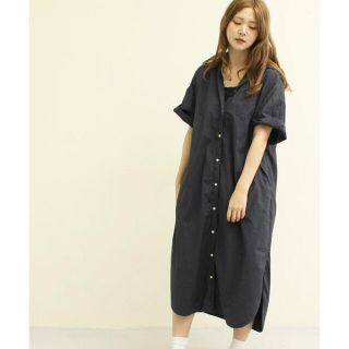 ドットアンドストライプスチャイルドウーマン(Dot&Stripes CHILDWOMAN)のダンプ染めギマ加工シャツワンピース(ひざ丈ワンピース)