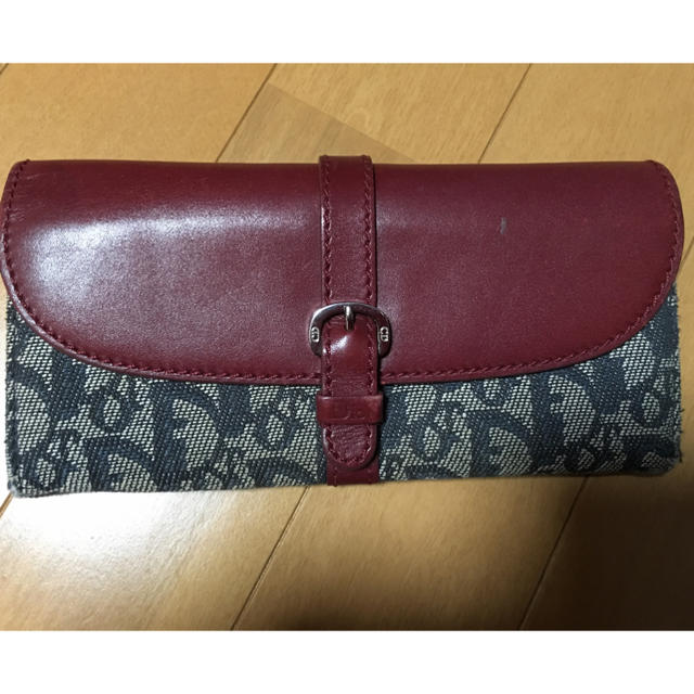 Dior(ディオール)のディオール ボルドー 長財布 USED Dior レディースのファッション小物(財布)の商品写真