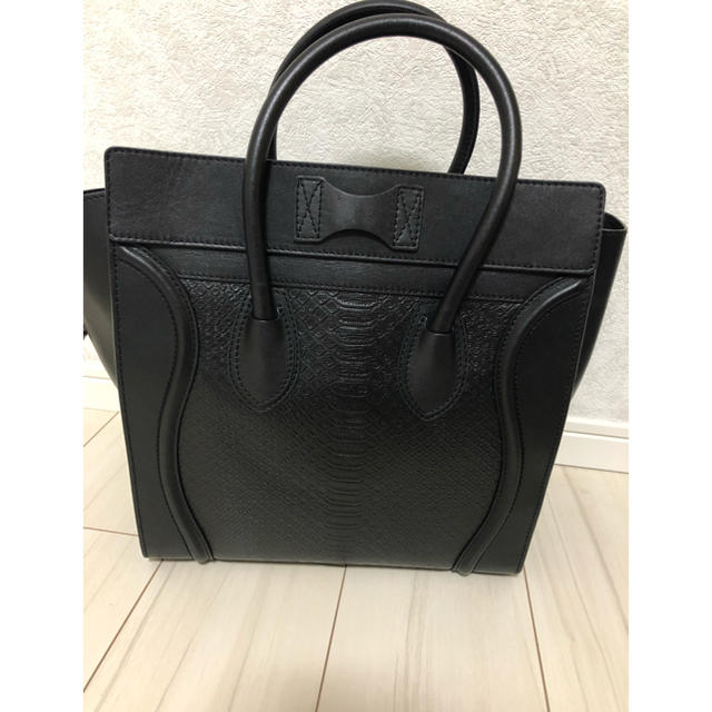 celine(セリーヌ)のCELINE ラゲージ ミニショッパー セリーヌ レディースのバッグ(ハンドバッグ)の商品写真