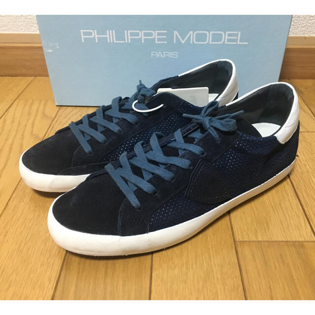 PHILIPPE MODEL(フィリップモデル)の【take4様専用】25.5 フィリップモデル スニーカー PS21 ネイビー メンズの靴/シューズ(スニーカー)の商品写真