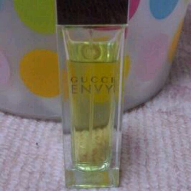 Gucci(グッチ)のGUCCI★香水ENVY コスメ/美容の香水(香水(女性用))の商品写真