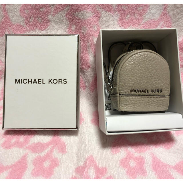 Michael Kors(マイケルコース)のMICHAEL KORS  チャーム  ハンドメイドのファッション小物(バッグチャーム)の商品写真