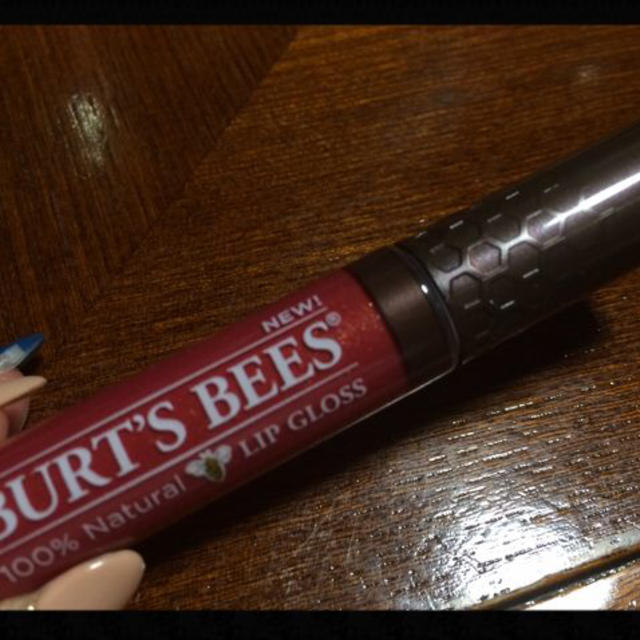 BURT'S BEES(バーツビーズ)のBURT'S BBES  リップグロス コスメ/美容のベースメイク/化粧品(その他)の商品写真