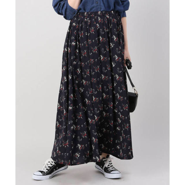 Spick & Span(スピックアンドスパン)のH様  フラワープリントスカート 花柄 spick レディースのスカート(ロングスカート)の商品写真
