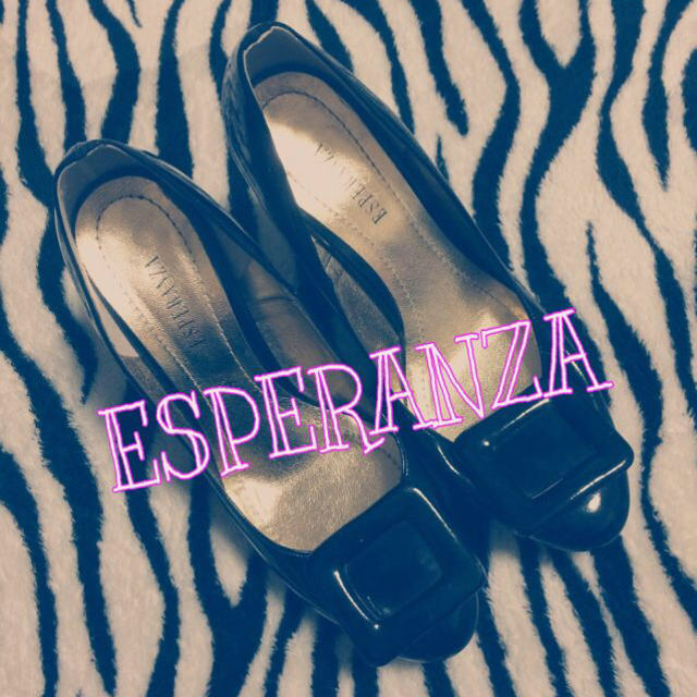 ESPERANZA(エスペランサ)のESPERANZA エナメルパンプス レディースの靴/シューズ(ハイヒール/パンプス)の商品写真