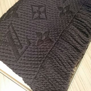 ルイヴィトン(LOUIS VUITTON)のなお様専用 ルイヴィトン マフラー ブラック(マフラー)