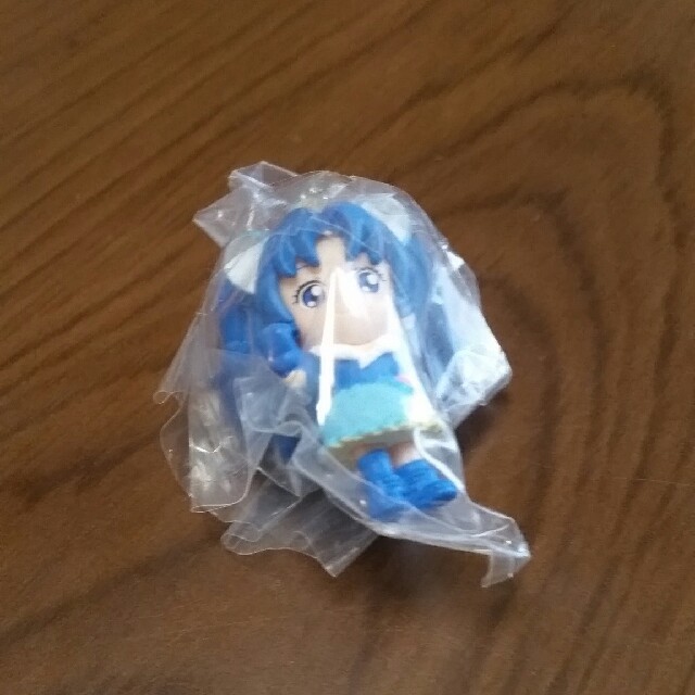 【新品未使用】キュアジェラート エンタメ/ホビーのおもちゃ/ぬいぐるみ(キャラクターグッズ)の商品写真