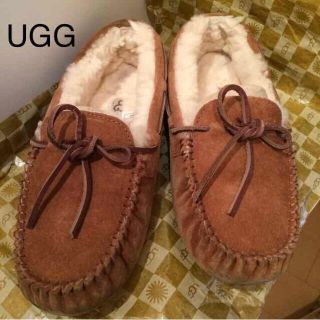 アグ(UGG)のUGGシューズ モカシン(DAKOTA)(ローファー/革靴)