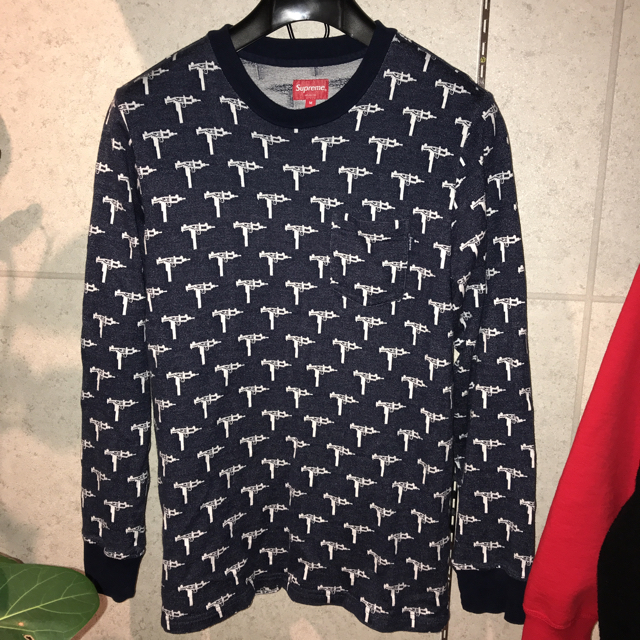 Supreme Supreme Gun総柄 シュプリーム ロンtシャツ 長袖ネイビーの通販 By クローズ9割が販売 シュプリームならラクマ Supreme Supreme Gun総柄 シュプリーム ロンtシャツ 長袖ネイビーの通販 By クローズ9割が販売 シュプリームならラクマ