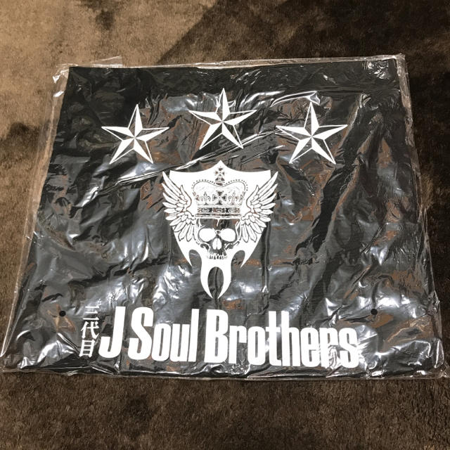 三代目 J Soul Brothers(サンダイメジェイソウルブラザーズ)の三代目 トートバッグ エンタメ/ホビーのタレントグッズ(ミュージシャン)の商品写真