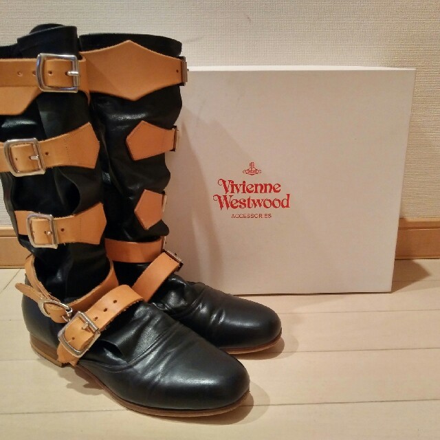 Vivienne Westwood(ヴィヴィアンウエストウッド)のヴィヴィアンウエストウッド　パイレーツブーツ レディースの靴/シューズ(ブーツ)の商品写真