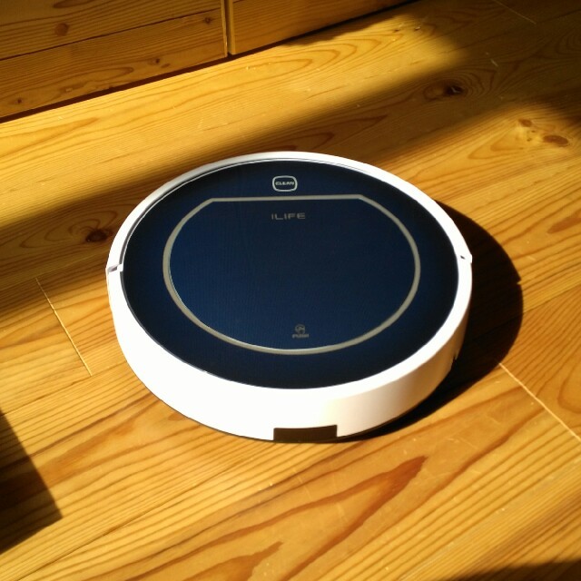 iRobot(アイロボット)のcocoo様専用ILIFE V7 自動帰還+モップ機能 ルンバの半額以下で高性能 スマホ/家電/カメラの生活家電(掃除機)の商品写真