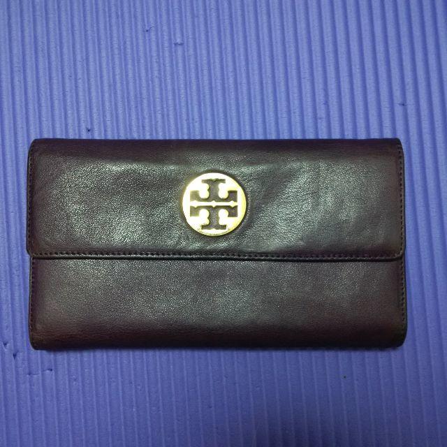 Tory Burch(トリーバーチ)のすみれ様専用　暗めの紫がとっても上品！　トリーバーチ　長財布 レディースのファッション小物(財布)の商品写真