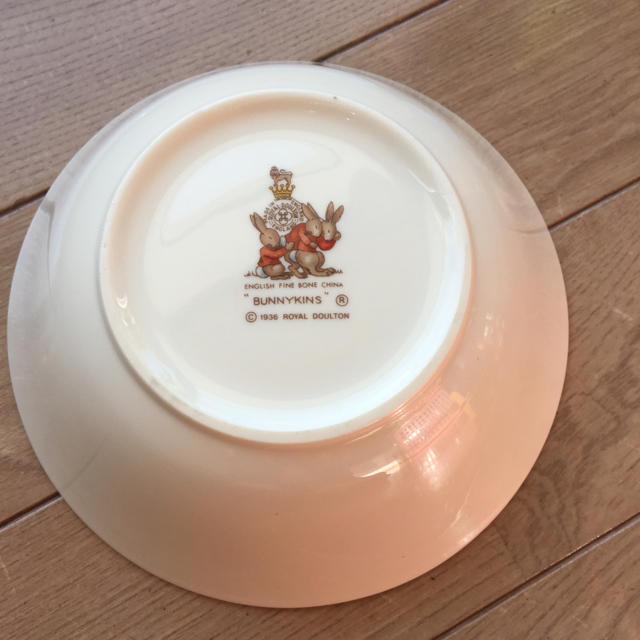Royal Doulton - ピーターラビット ロイヤルドルトンの通販 by Royal Doulton - ピーターラビット ロイヤルドルトンの通販 by