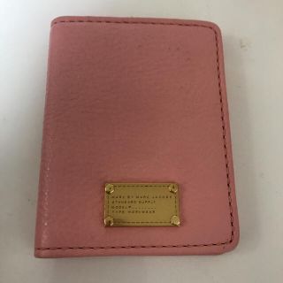 マークバイマークジェイコブス(MARC BY MARC JACOBS)のマークバイマークジェイコブズ ❤️未使用定期入れ(パスケース/IDカードホルダー)