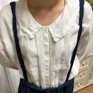 ネストローブ(nest Robe)の【美品】nest Robe✩リネン刺繍襟ブラウス(シャツ/ブラウス(長袖/七分))