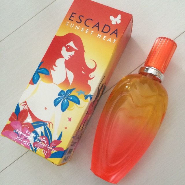 ESCADA エスカーダ サンセットヒート100ml